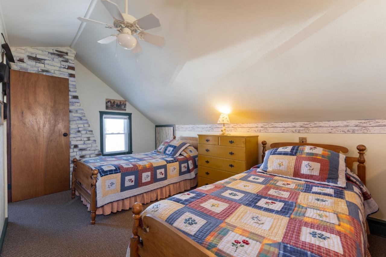 Saratoga Farmstead B&B Saratoga Springs Bagian luar foto