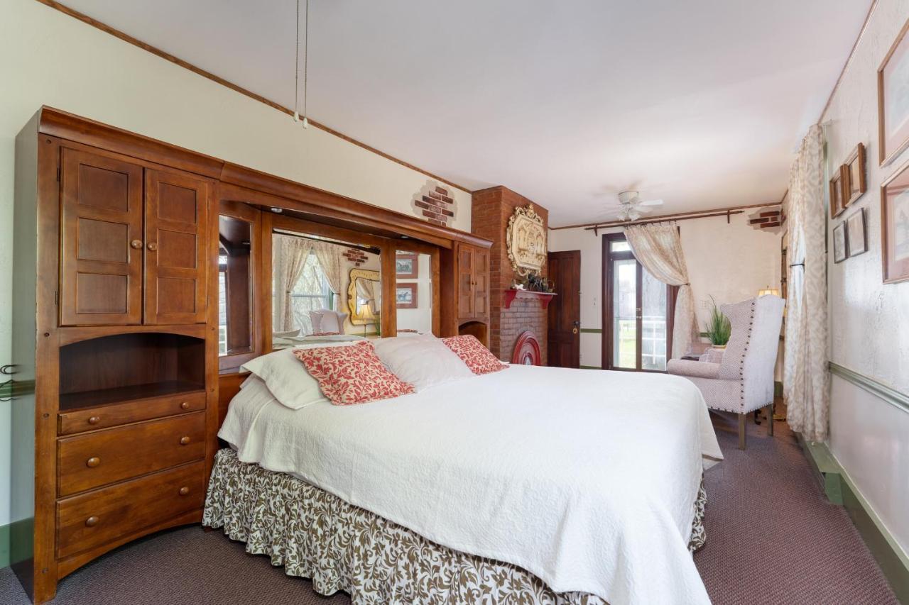 Saratoga Farmstead B&B Saratoga Springs Bagian luar foto