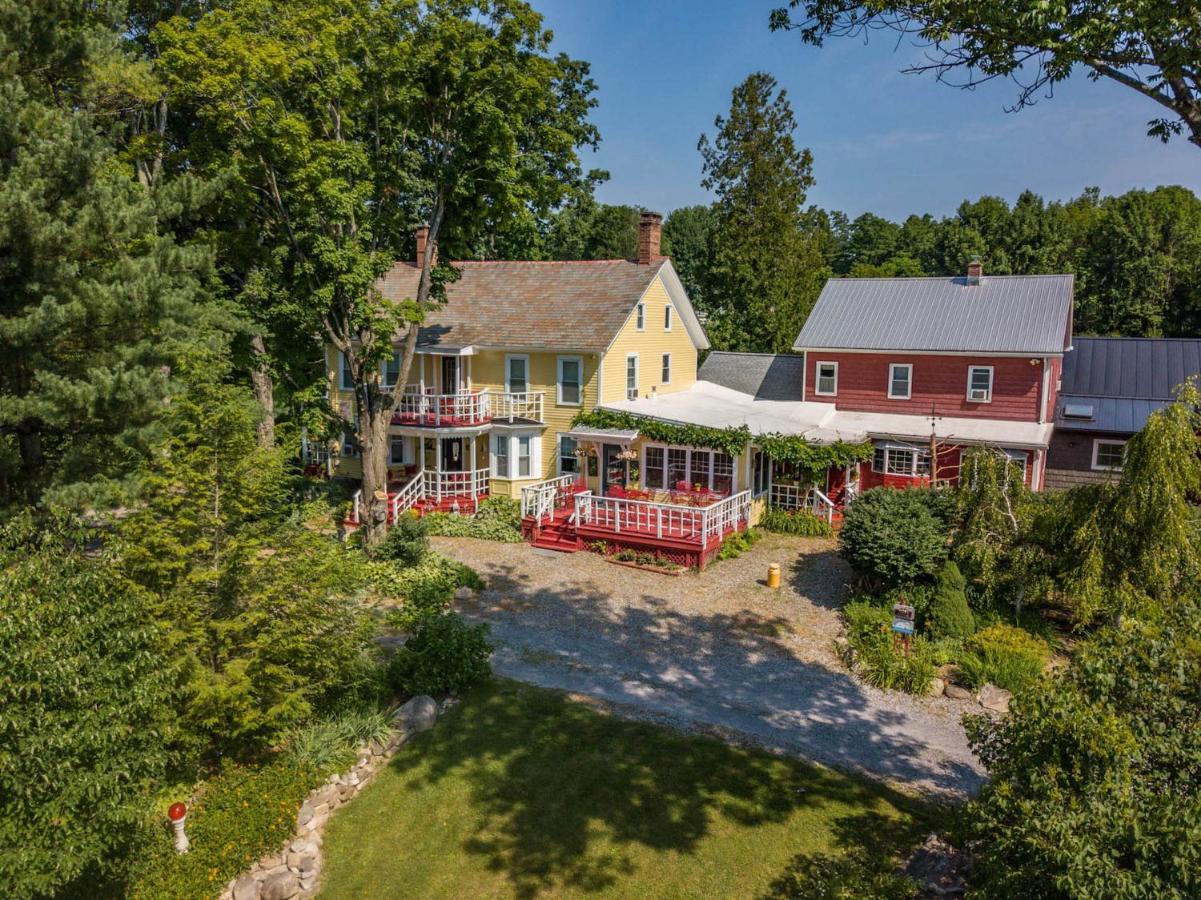 Saratoga Farmstead B&B Saratoga Springs Bagian luar foto