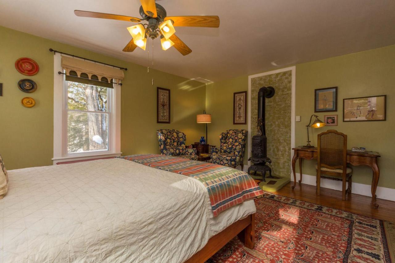 Saratoga Farmstead B&B Saratoga Springs Ruang foto